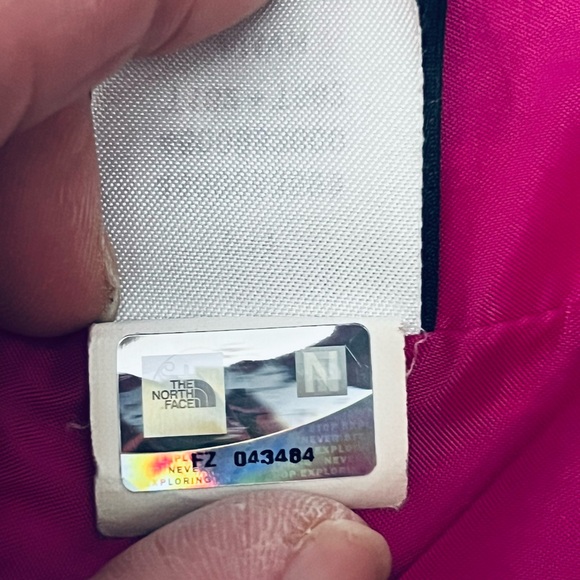 The North Face “Hyvent” Jacket, Women’s XS & LIKE NEW! - Picture 8 of 10